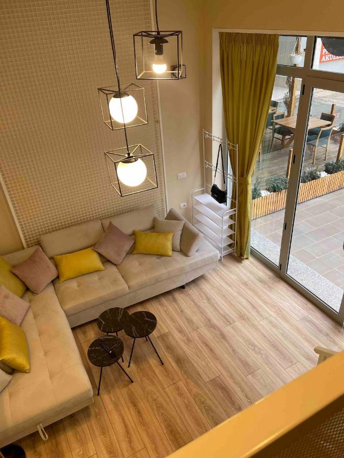 Lovely Apartment In Pogradec City With A Lake View Bagian luar foto