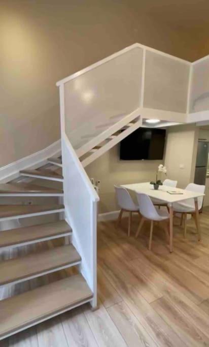Lovely Apartment In Pogradec City With A Lake View Bagian luar foto