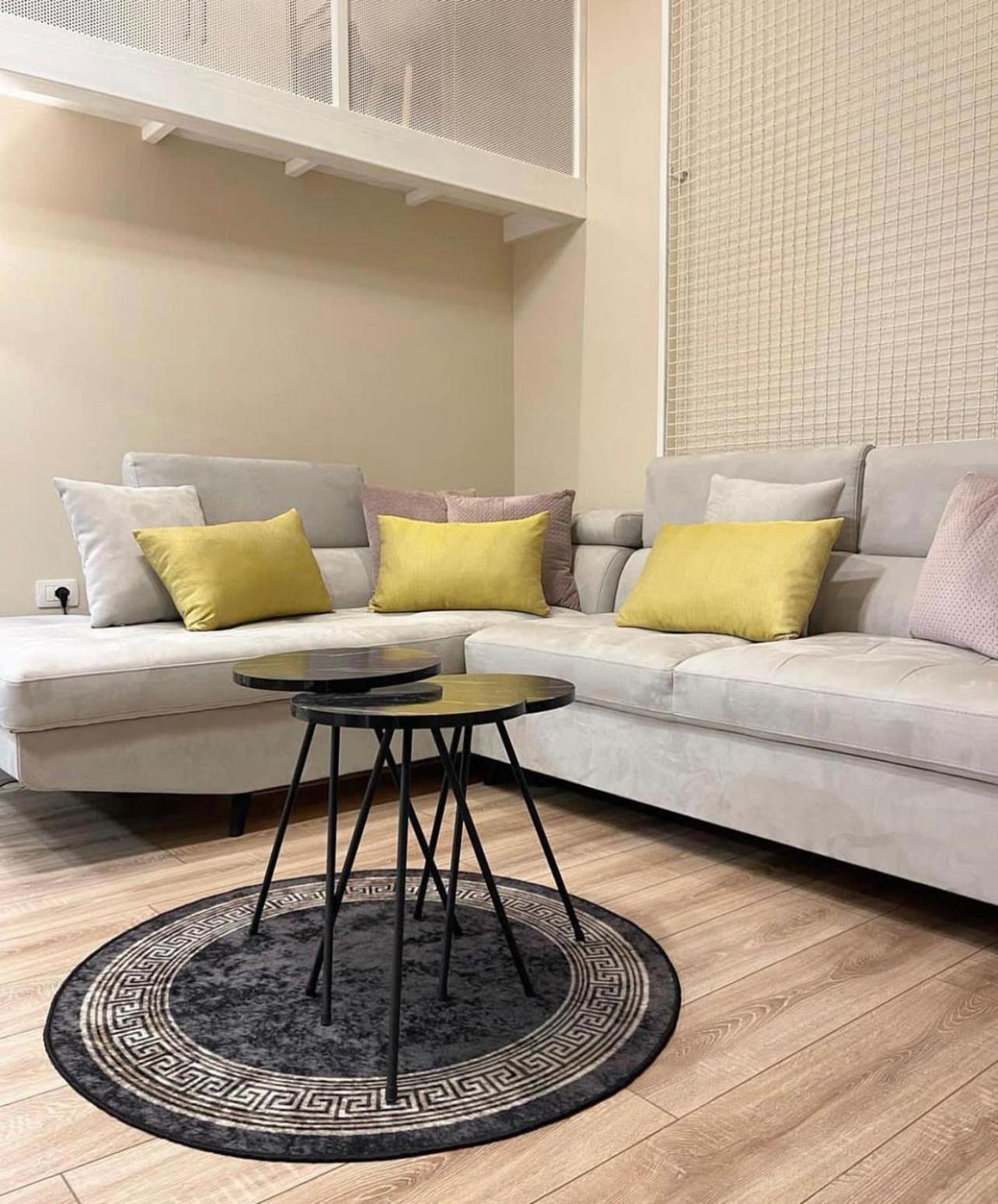 Lovely Apartment In Pogradec City With A Lake View Bagian luar foto